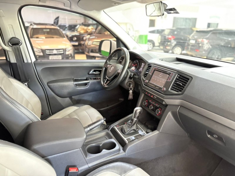 AMAROK 2.0 TRENDLINE 4X4 CD 16V TURBO INTERCOOLER DIESEL 4P AUTOMÁTICO - 2018 - SAPUCAIA DO SUL