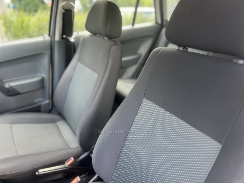 GOL 1.0 MI 8V FLEX 4P MANUAL G.IV - 2012 - CAMPO BOM