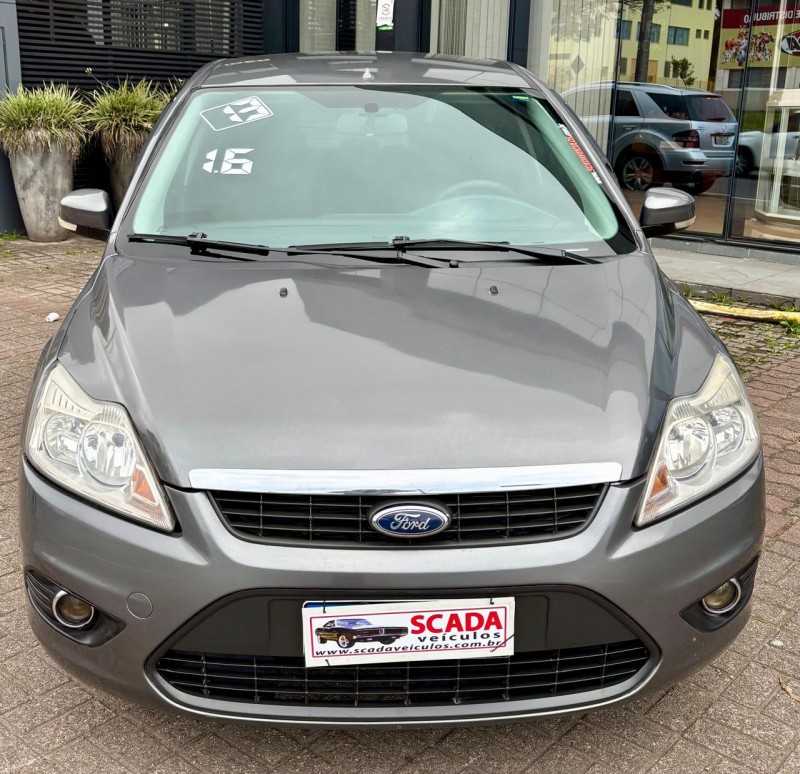 FOCUS 1.6 8V FLEX 4P MANUAL - 2013 - CAXIAS DO SUL