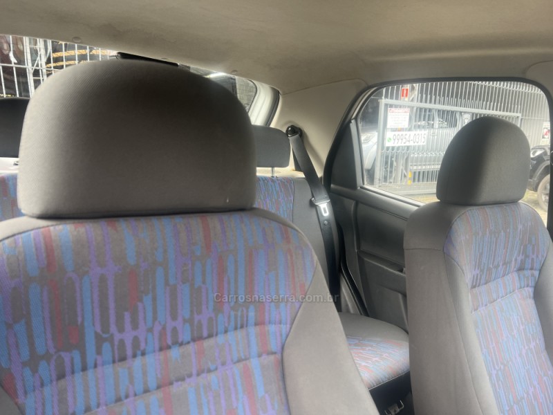 CELTA 1.0 MPFI 8V GASOLINA 4P MANUAL - 2010 - CAMPO BOM