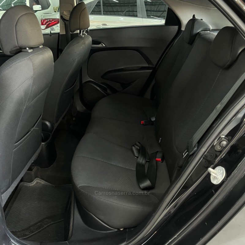 HB20 1.6 COMFORT 16V FLEX 4P MANUAL - 2014 - CANOAS