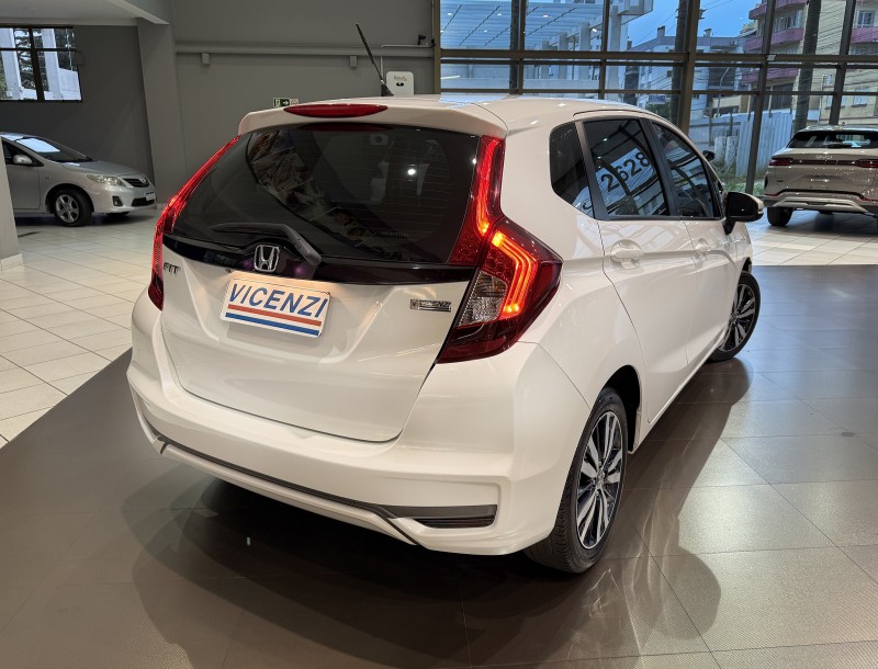 FIT 1.5 EX 16V FLEX 4P AUTOMÁTICO - 2021 - FARROUPILHA