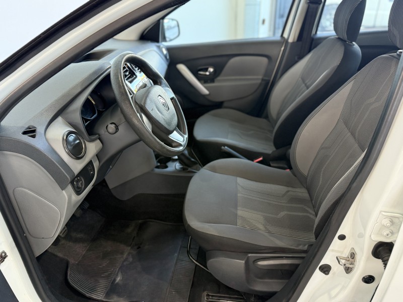 LOGAN 1.6 EXPRESSION 16V FLEX 4P MANUAL - 2017 - CAXIAS DO SUL