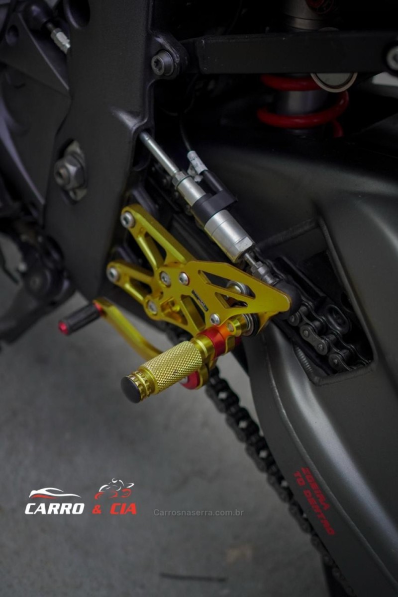 S 1000 RR - 2010 - SANTA CRUZ DO SUL