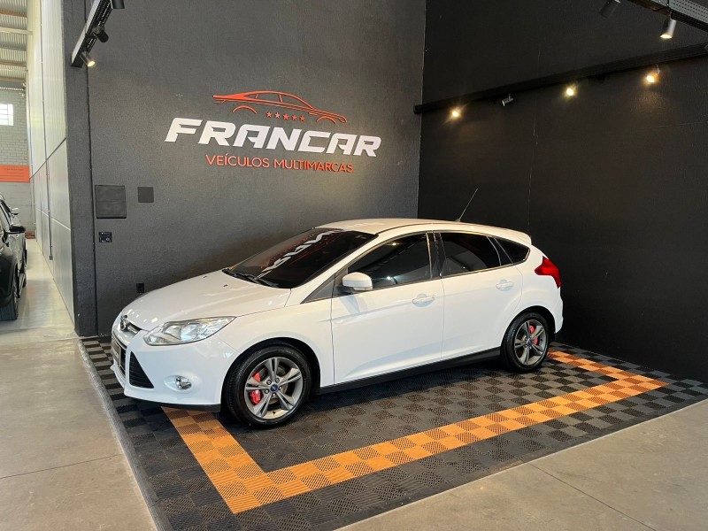 focus 1.6 se 16v flex 4p manual 2014 antonio prado