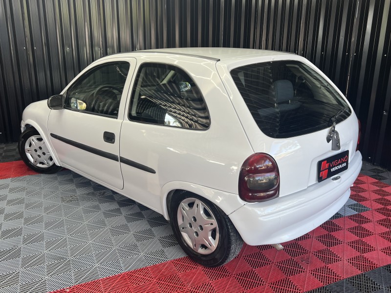 CORSA 1.0 MPF WIND 8V GASOLINA 2P MANUAL - 2001 - CAXIAS DO SUL