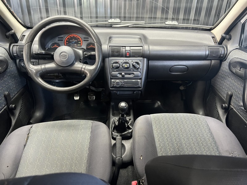CORSA 1.0 MPF WIND 8V GASOLINA 2P MANUAL - 2001 - CAXIAS DO SUL