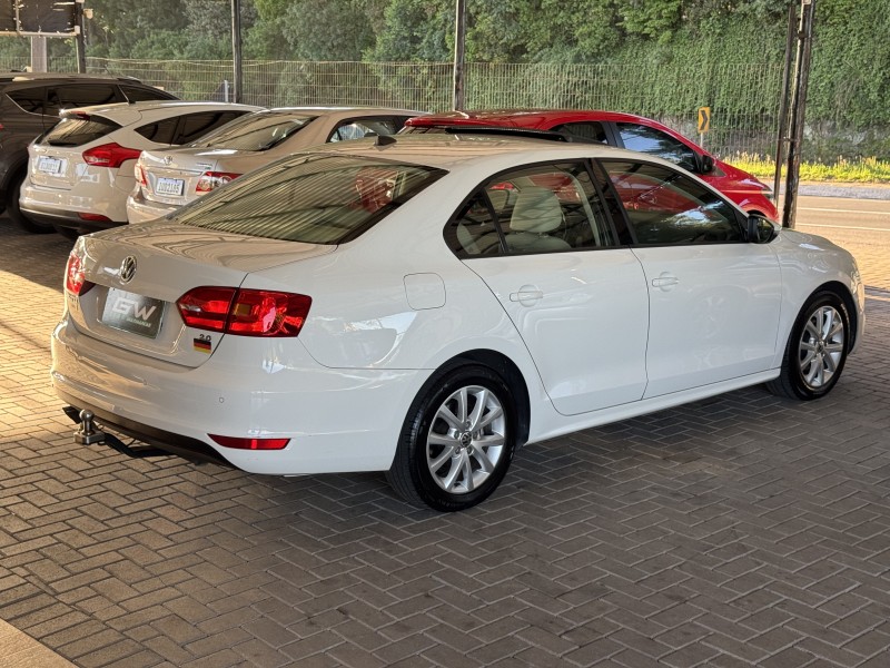 JETTA 2.0 COMFORTLINE FLEX 4P TIPTRONIC - 2012 - CAXIAS DO SUL