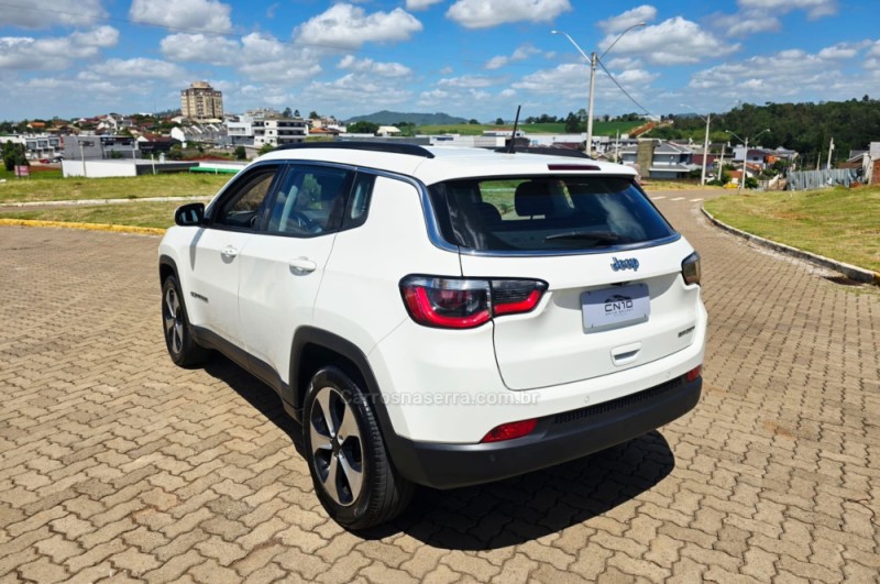 COMPASS 2.0 16V FLEX SPORT AUTOMÁTICO - 2021 - LAJEADO