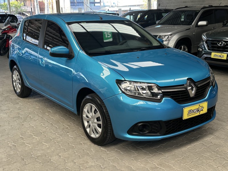 SANDERO 1.0 EXPRESSION 16V FLEX 4P MANUAL - 2015 - CAXIAS DO SUL