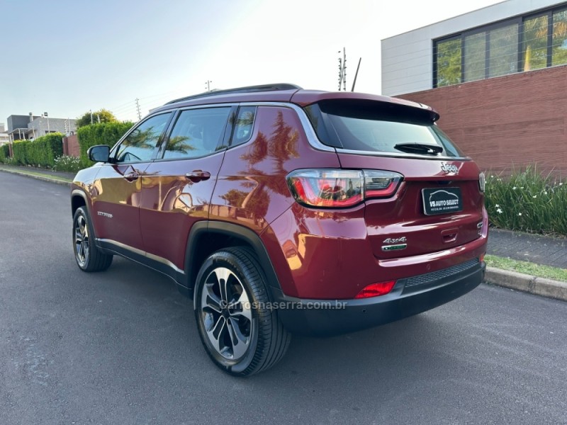 COMPASS 2.0 16V DIESEL LIMITED 4X4 AUTOMÁTICO - 2017 - SãO LEOPOLDO