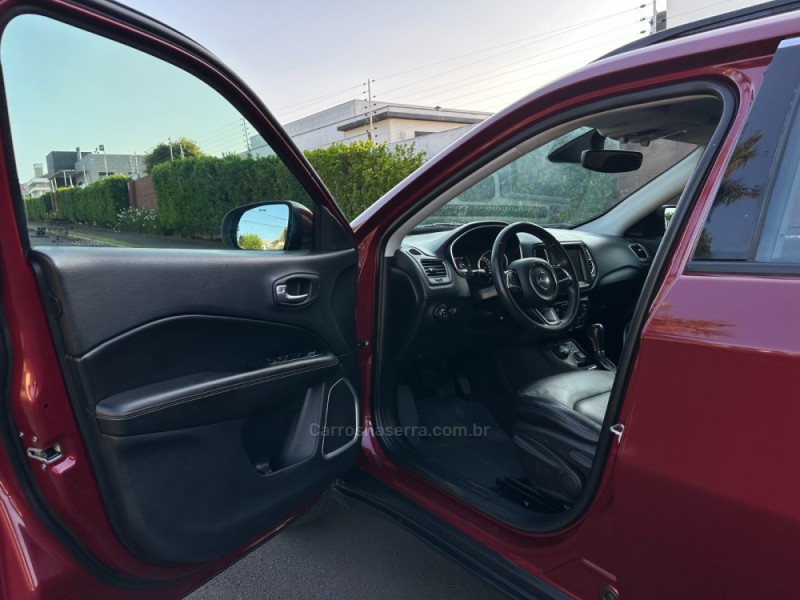 COMPASS 2.0 16V DIESEL LIMITED 4X4 AUTOMÁTICO - 2017 - SãO LEOPOLDO