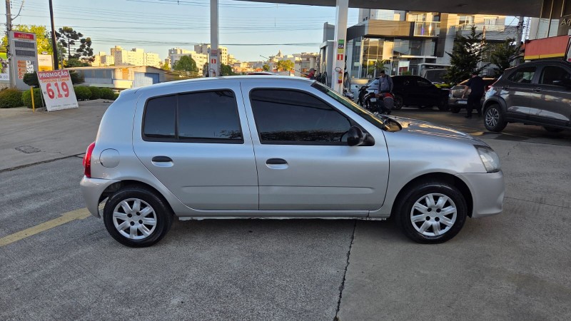 CLIO 1.0 EXPRESSION 16V FLEX 4P MANUAL - 2014 - CAXIAS DO SUL