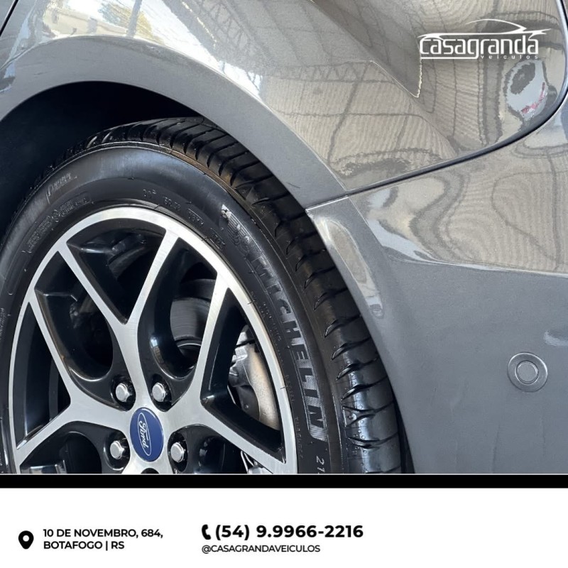 FOCUS 2.0 TITANIUM PLUS HATCH 16V FLEX 4P AUTO - 2016 - BENTO GONçALVES