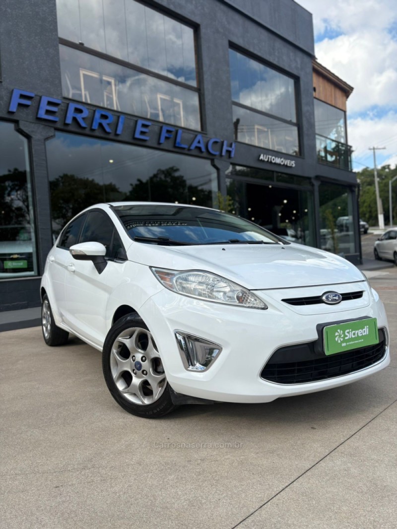 fiesta 1.6 se hatch plus 16v flex 4p manual 2012 garibaldi