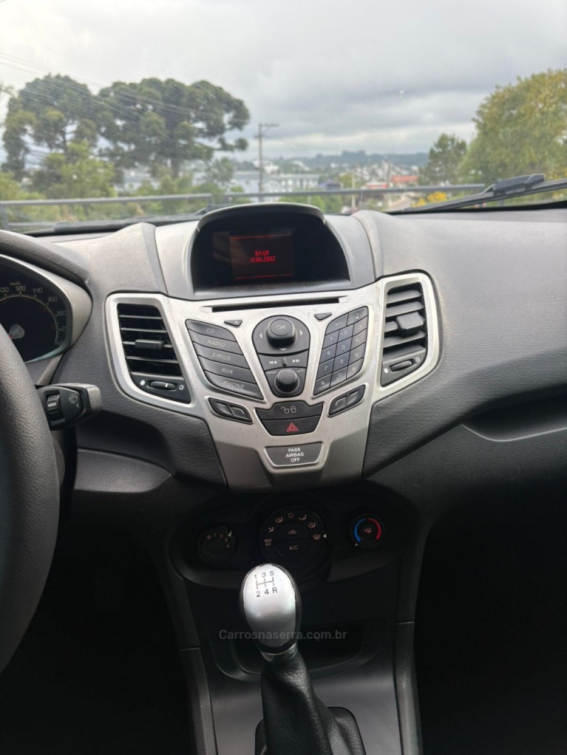 FIESTA 1.6 SE HATCH PLUS 16V FLEX 4P MANUAL - 2012 - GARIBALDI