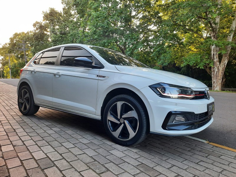 POLO 1.4 GTS 16V TURBO FLEX 4P AUTOMÁTICO - 2021 - DOIS IRMãOS