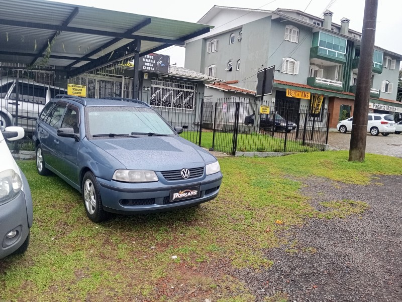 PARATI 2.0 MI 8V GASOLINA 4P MANUAL G.III - 2001 - CAXIAS DO SUL