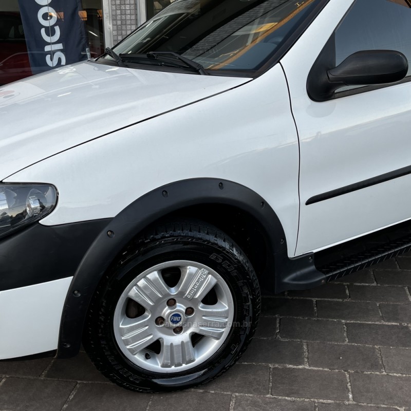 PALIO 1.8 MPI ADVENTURE WEEKEND 8V FLEX 4P MANUAL - 2007 - VACARIA