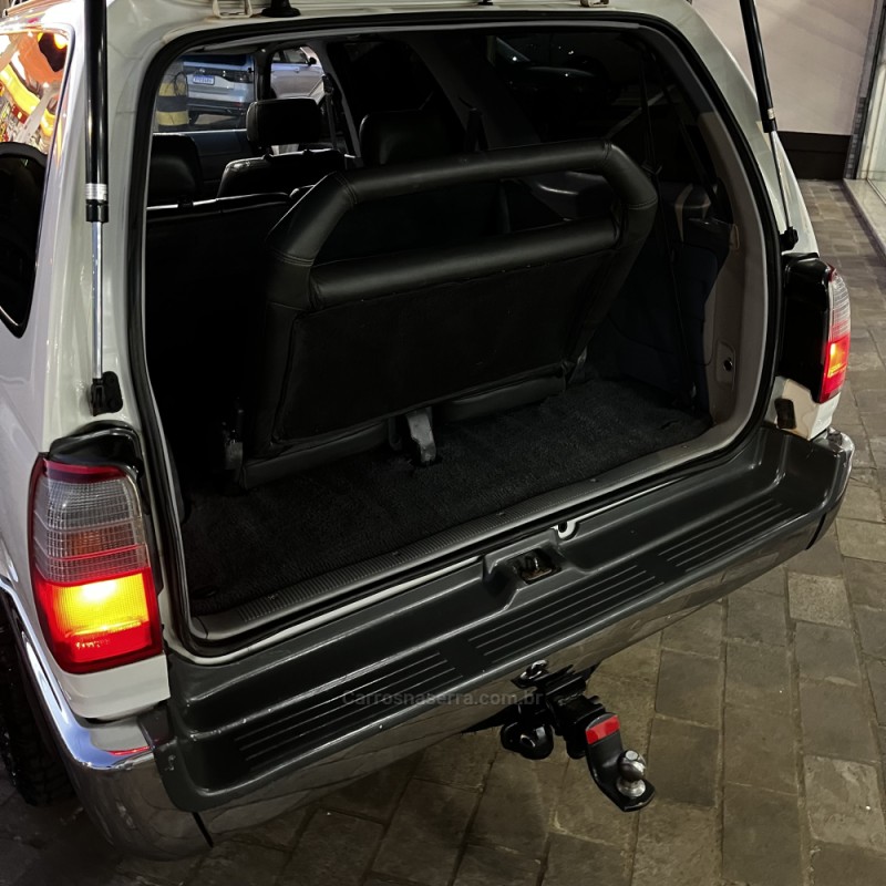 HILUX SW4 3.0 4X4 8V TURBO DIESEL 4P MANUAL - 2000 - VACARIA