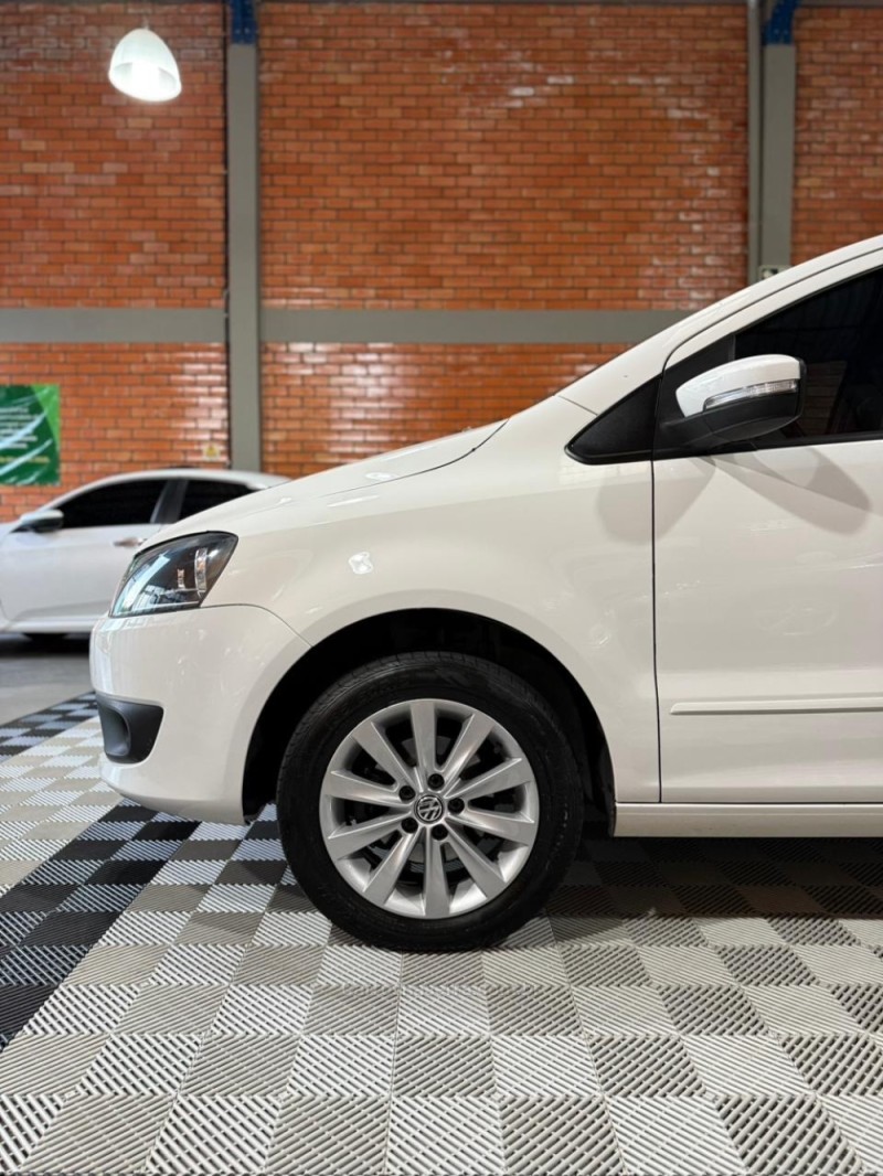 FOX 1.0 MI 8V FLEX 4P MANUAL - 2013 - BENTO GONçALVES