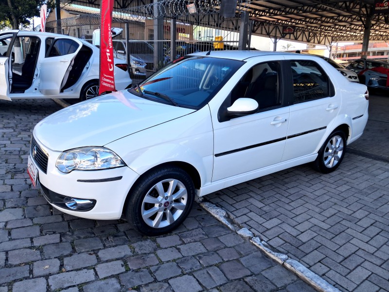 SIENA 1.6 MPI ESSENCE 16V FLEX 4P MANUAL