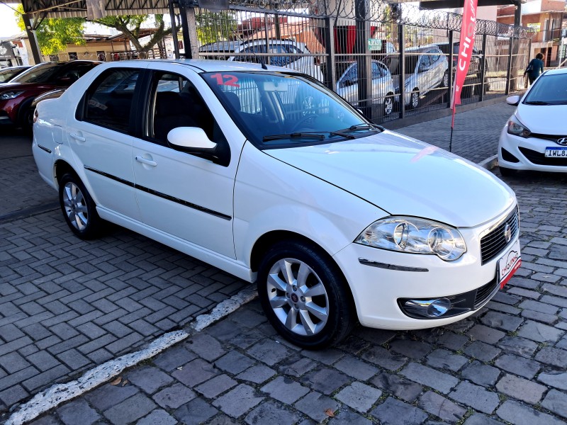 SIENA 1.6 MPI ESSENCE 16V FLEX 4P MANUAL - 2012 - CAXIAS DO SUL