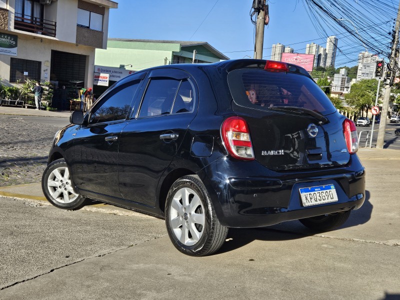 MARCH 1.6 SV 16V FLEX 4P MANUAL - 2013 - CAXIAS DO SUL