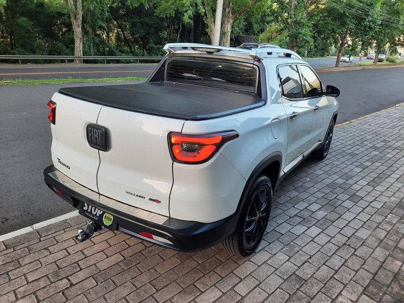 TORO 2.0 16V TURBO DIESEL VOLCANO AT9 4X4 AUTOMÁTICO - 2019 - DOIS IRMãOS