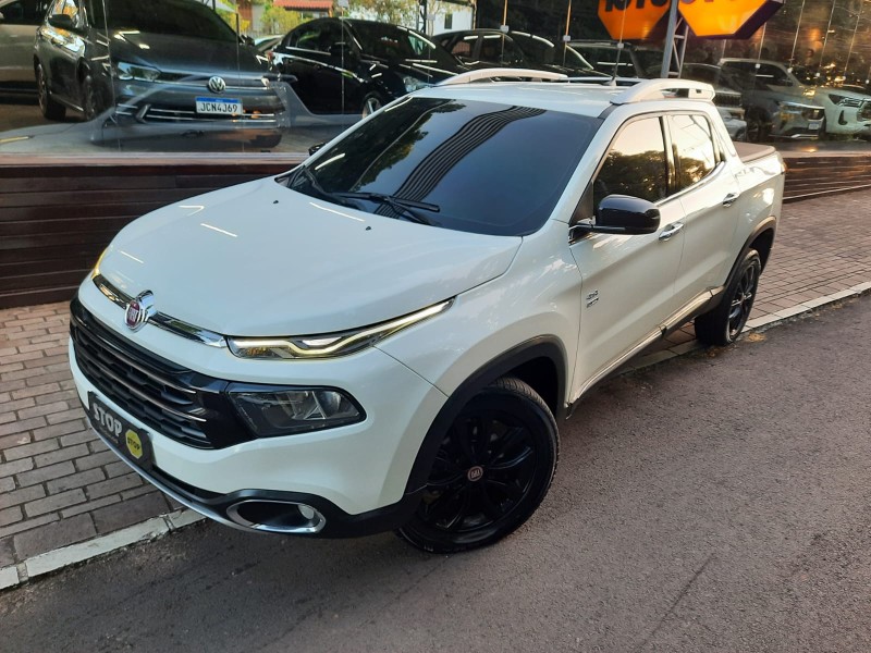 TORO 2.0 16V TURBO DIESEL VOLCANO AT9 4X4 AUTOMÁTICO - 2019 - DOIS IRMãOS