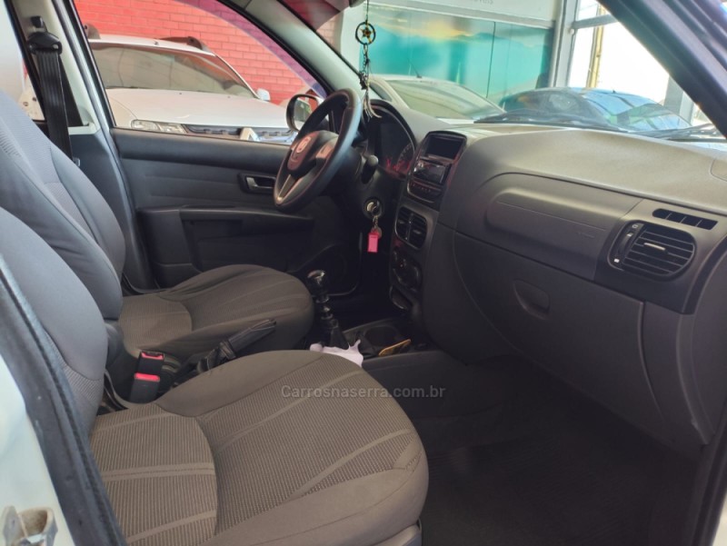 PALIO 1.4 MPI ATTRACTIVE WEEKEND 8V FLEX 4P MANUAL - 2017 - TAQUARA