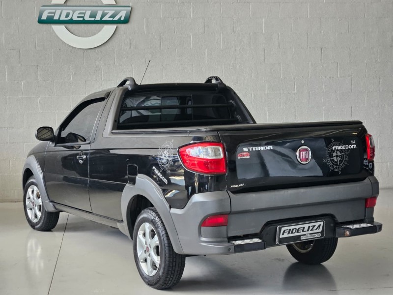 STRADA 1.4 FREEDOM CS 8V FLEX 2P MANUAL - 2020 - FARROUPILHA