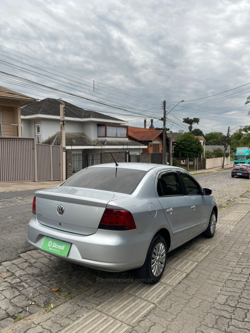 VOYAGE 1.0 MI CITY 8V FLEX 4P MANUAL - 2011 - BENTO GONçALVES