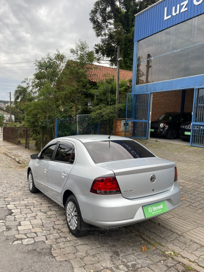 VOYAGE 1.0 MI CITY 8V FLEX 4P MANUAL - 2011 - BENTO GONçALVES