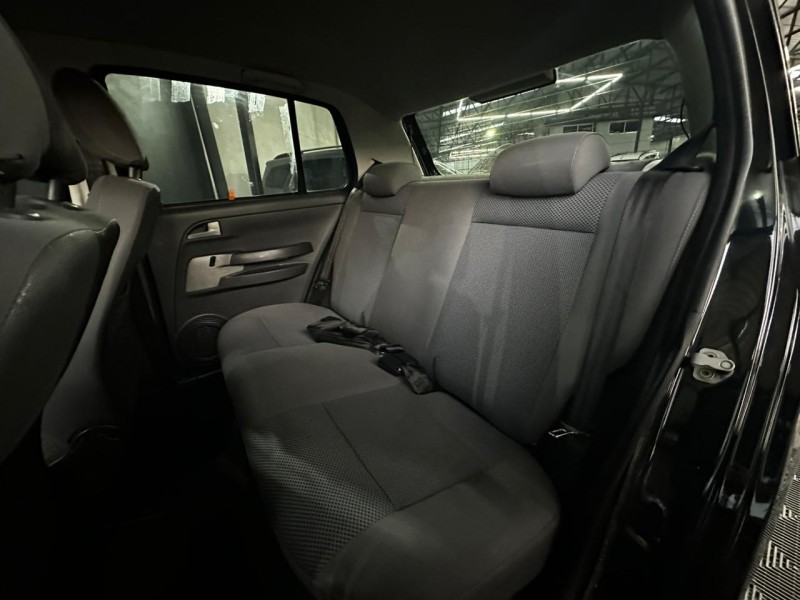 FOX 1.0 MI TREND 8V FLEX 4P MANUAL - 2010 - CAXIAS DO SUL