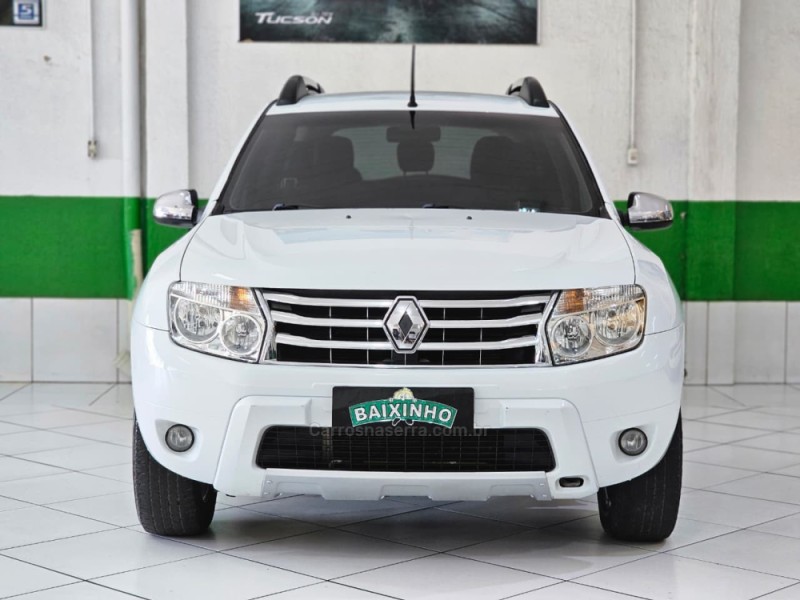 DUSTER 1.6 DYNAMIQUE 4X2 16V FLEX 4P MANUAL - 2015 - SAPUCAIA DO SUL