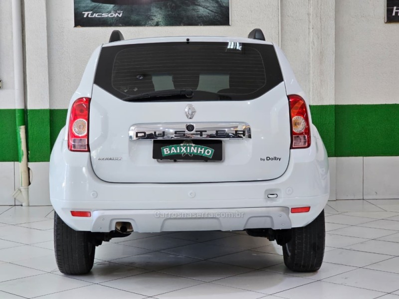 DUSTER 1.6 DYNAMIQUE 4X2 16V FLEX 4P MANUAL - 2015 - SAPUCAIA DO SUL