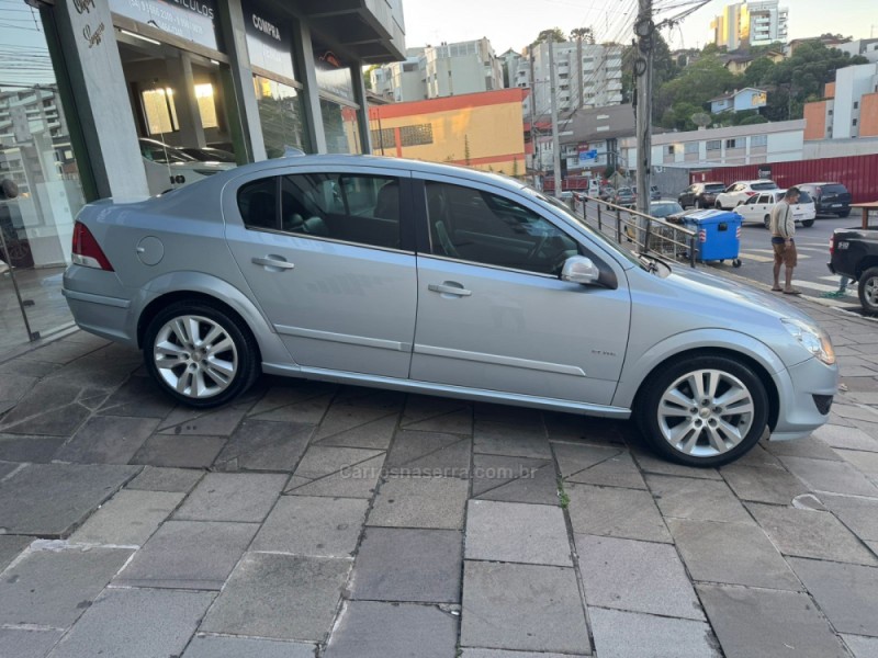 VECTRA 2.0 MPFI ELITE 8V 140CV FLEX 4P AUTOMÁTICO - 2010 - GARIBALDI