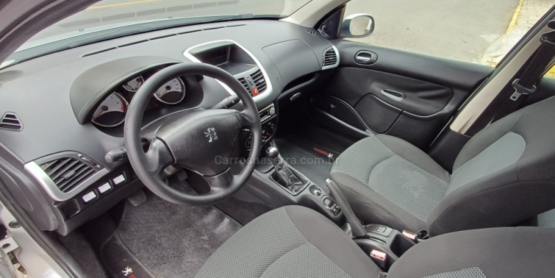 207 1.4 XR 8V FLEX 4P MANUAL - 2012 - FARROUPILHA