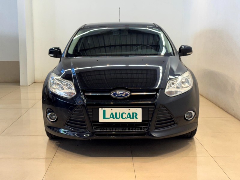 FOCUS 1.6 SE HATCH 16V FLEX 4P AUTOMÁTICO - 2015 - CASCA