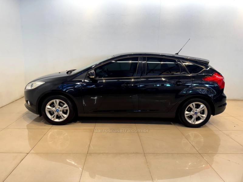 FOCUS 1.6 SE HATCH 16V FLEX 4P AUTOMÁTICO - 2015 - CASCA