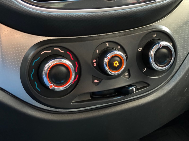 GRAND SIENA 1.4 MPI 8V TETRAFUEL 4P MANUAL - 2015 - CAXIAS DO SUL