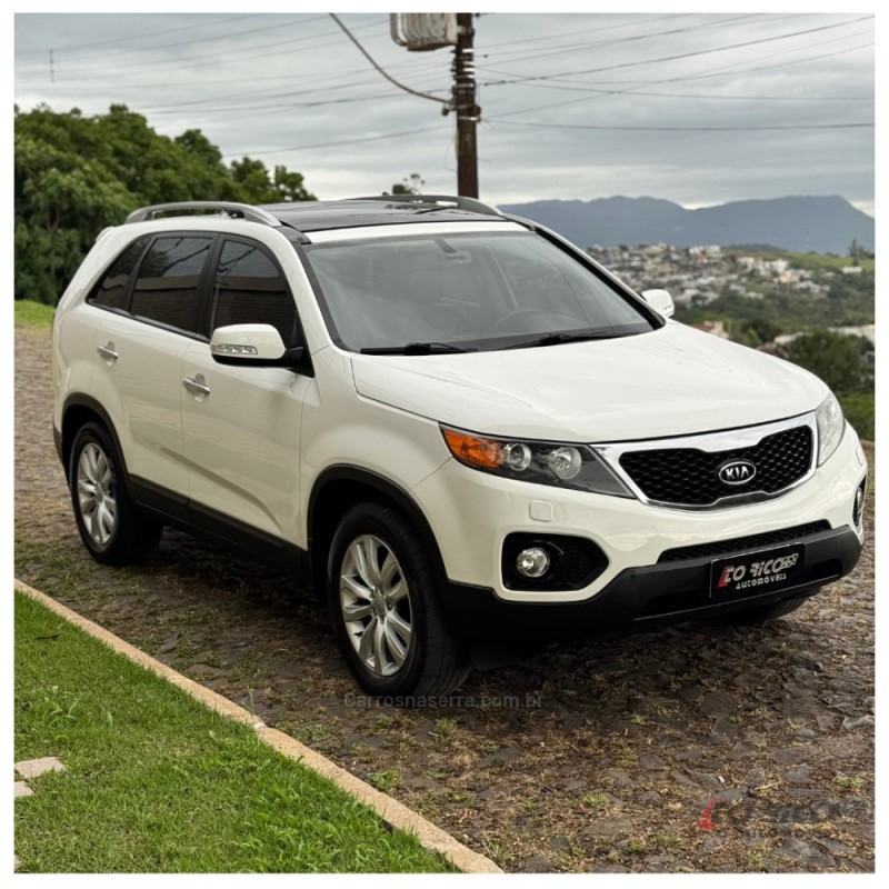 SORENTO 2.4 EX 4X2 16V GASOLINA 4P AUTOMÁTICO - 2012 - CAMPO BOM