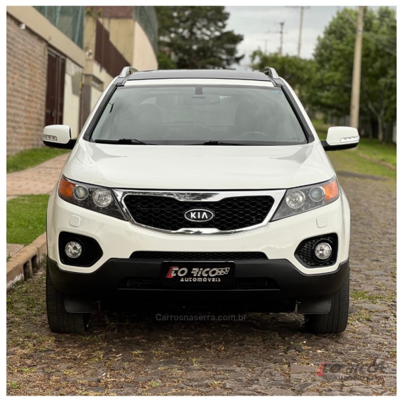 SORENTO 2.4 EX 4X2 16V GASOLINA 4P AUTOMÁTICO - 2012 - CAMPO BOM