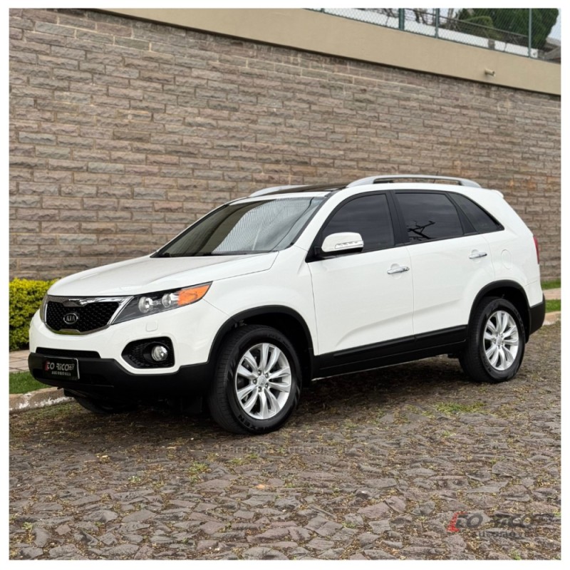SORENTO 2.4 EX 4X2 16V GASOLINA 4P AUTOMÁTICO