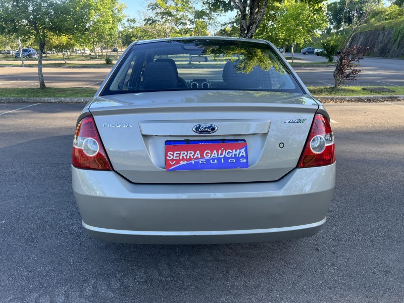 FIESTA 1.0 MPI SEDAN 8V FLEX 4P MANUAL - 2008 - BENTO GONçALVES