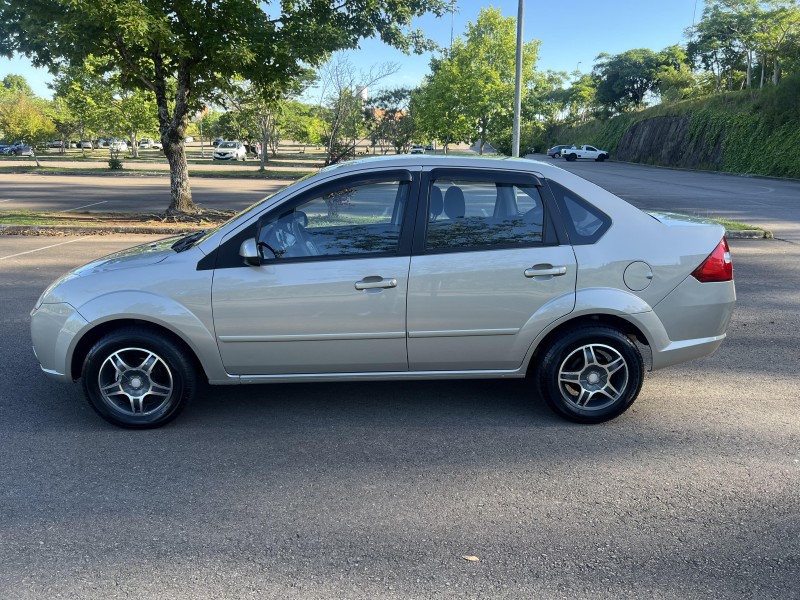 FIESTA 1.0 MPI SEDAN 8V FLEX 4P MANUAL - 2008 - BENTO GONçALVES