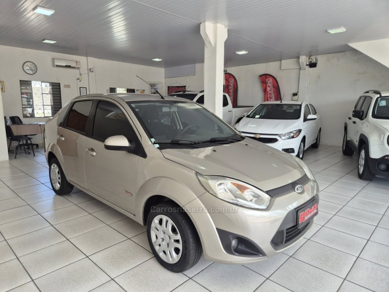 FIESTA 1.6 SE SEDAN 16V FLEX 4P MANUAL - 2013 - NãO-ME-TOQUE