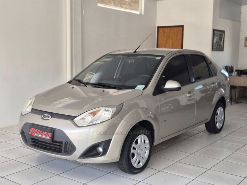FIESTA 1.6 SE SEDAN 16V FLEX 4P MANUAL - 2013 - NãO-ME-TOQUE