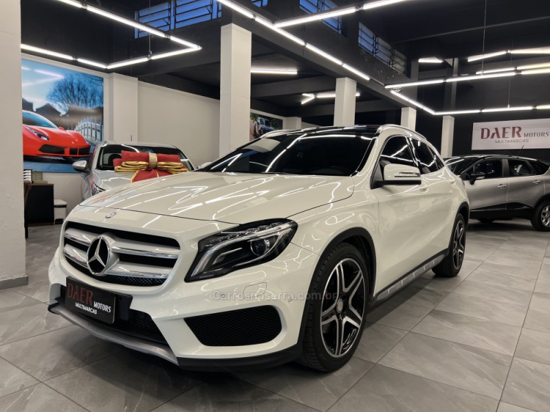 GLA 250 2.0 SPORT 16V TURBO 4X2 4P AUTOMÁTICA - 2015 - NOVO HAMBURGO